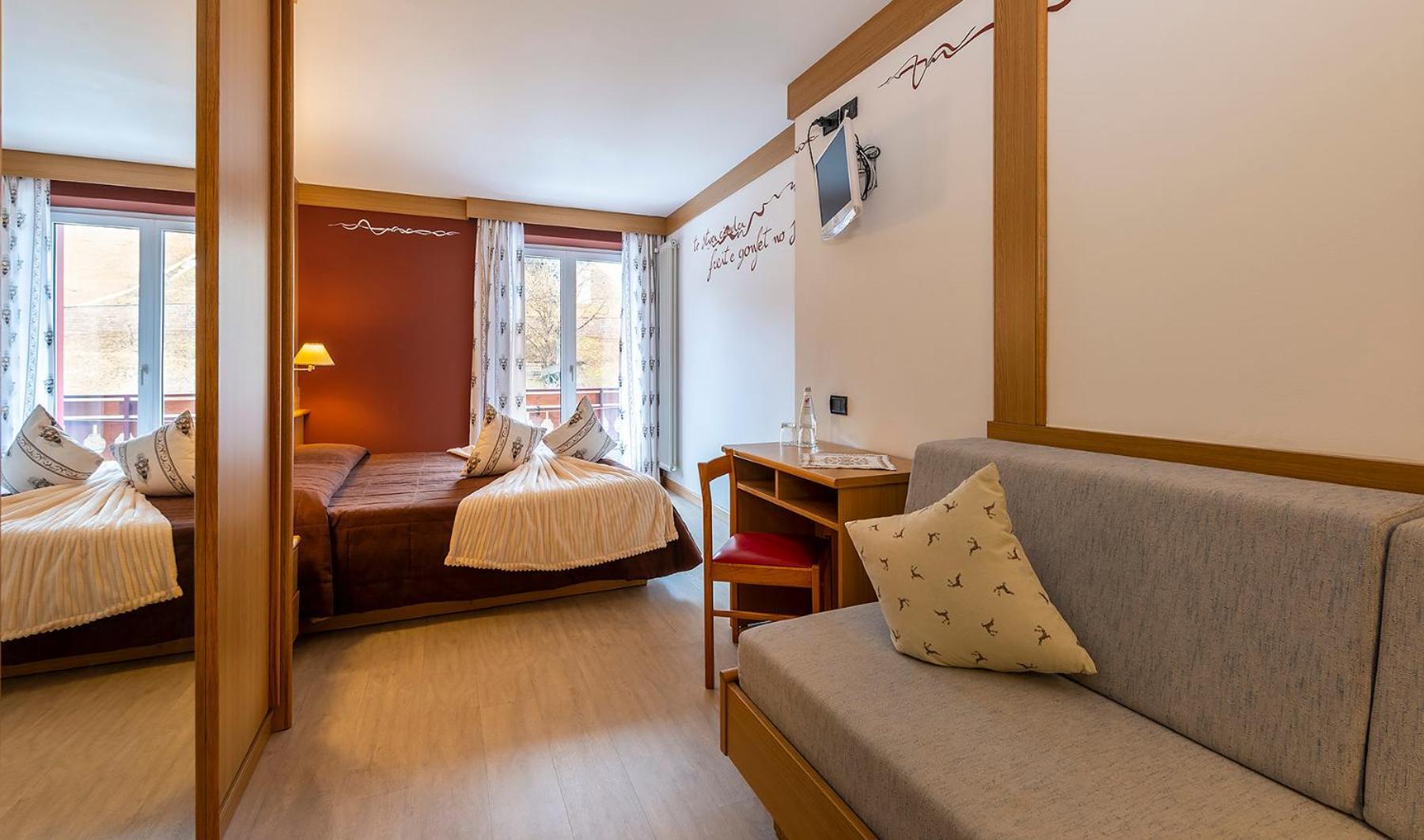 Hotel La Serenella Моэна Экстерьер фото
