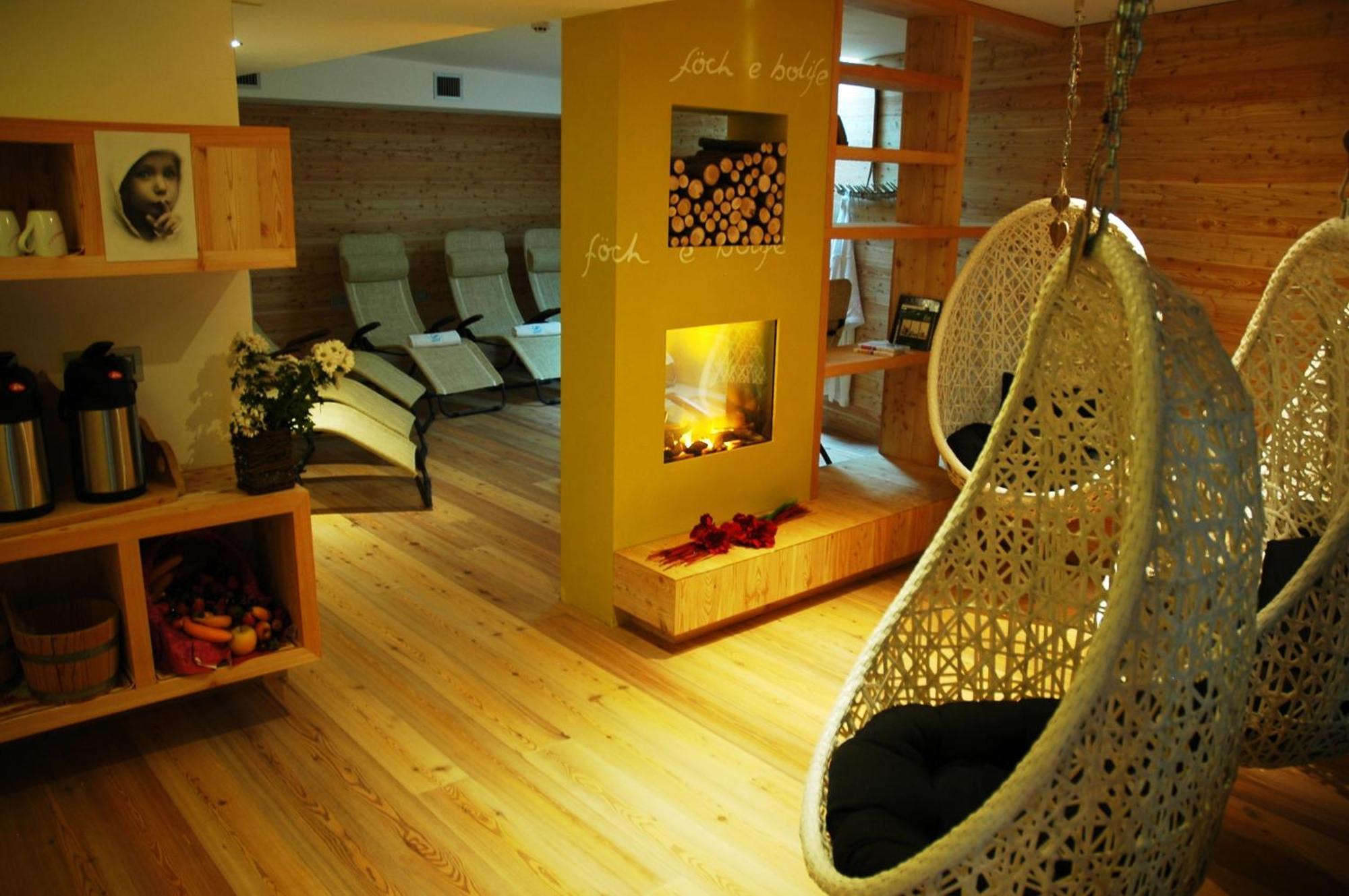 Hotel La Serenella Моэна Экстерьер фото